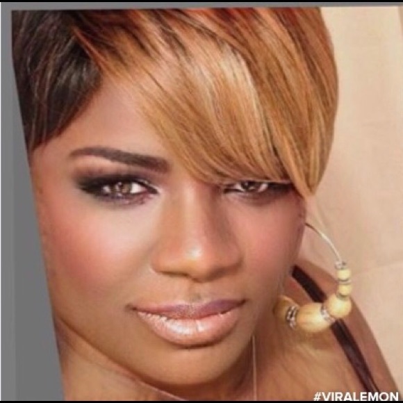 Meet your Posher, Latonya - Picture 2 of 3